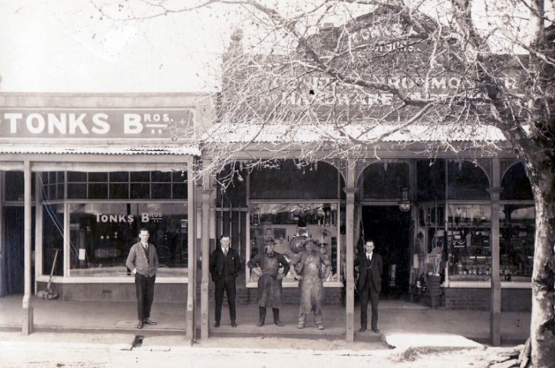 Fasom-historic-shopfront-1922